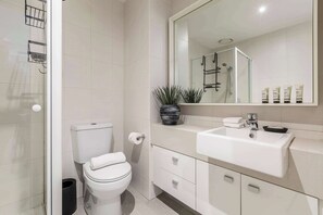 Een douche, een haardroger