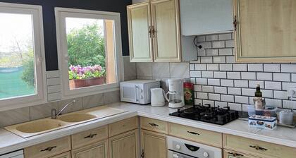 Domaine "Les Deux Vallées" Gßte Zélie