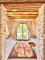 Double Room, Patio, Garden View | Premium bedding, down comforters, individually decorated, free WiFi