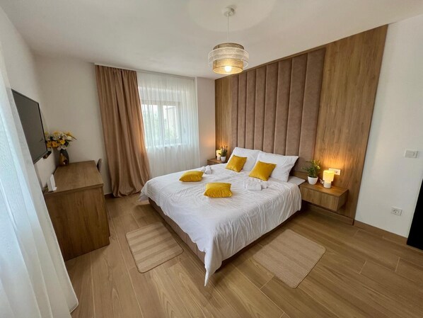 4 bedrooms, WiFi, bed sheets - Comfortable,carefully arranged accommodation for unforgettable memories. (Umag)