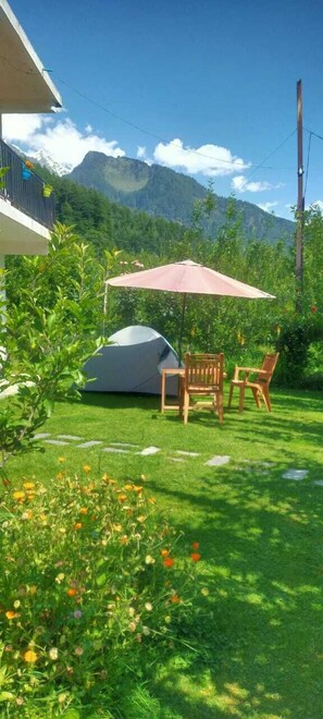 Garden - Green Dream House (Manali)