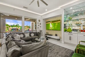 Televisión y estéreo