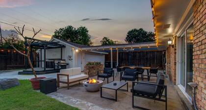 4-BD Central Location w Pool, Patio, Firepit