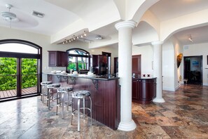 Fridge, microwave, oven, stovetop - KiToCay: Modern Beach House w/Over-the-Water Sun Deck & Private Beach Lot (Old Man Bay)