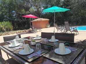 Outdoor dining - Studio Meublé (Les Arcs)