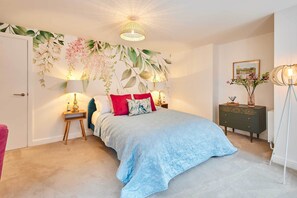 1 Schlafzimmer, Schreibtisch, Bügeleisen/Bügelbrett, kostenloses WLAN