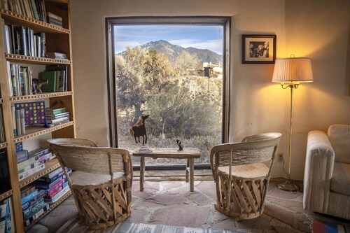 Casa del Sol - Original Eco Build-Beer Can House!