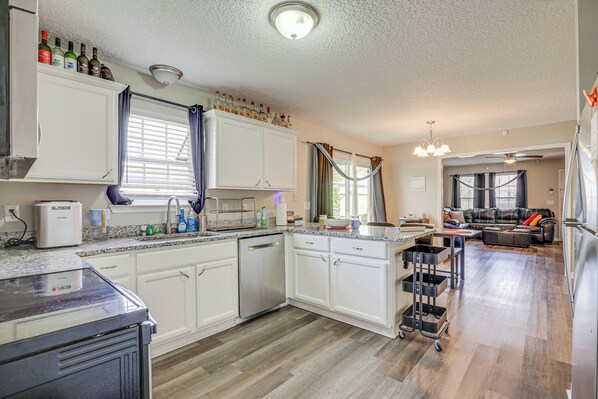 House (3 Bedrooms) | Interior - Updated St Augustine Home < 2 Mi to Downtown! (St. Augustine)