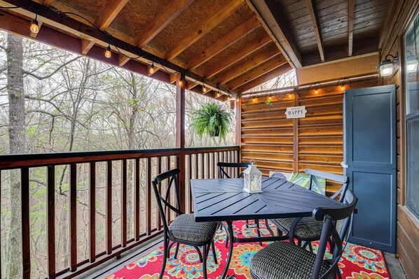 House (3 Bedrooms) | Interior - Easy-access Pigeon Forge Cabin w/ Hot Tub! (Pigeon Forge)