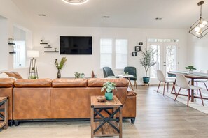 Apartment (3 Bedrooms) | Interior - Seasonal Pool, Balcony: Quiet & Cozy Aurora Condo! (Aurora)