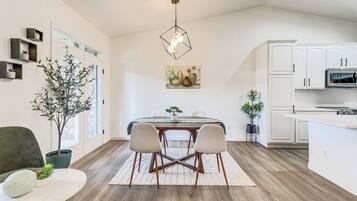 Apartment (3 Bedrooms) | Interior