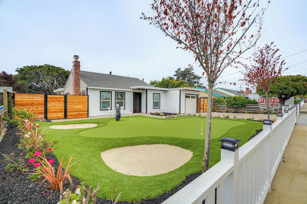 Del Rey Oaks Vacation Home w/ Mini-golf Course!