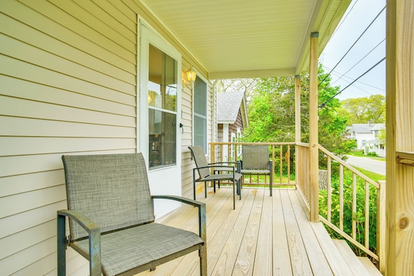 House (2 Bedrooms) | Interior - Martha's Vineyard Home: Walk to Oak Bluffs Beach! (Oak Bluffs)