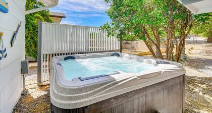 Hot Tub & Sauna: Dewey Getaway w/ Community Perks