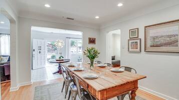 Cottage (3 Bedrooms) | Intérieur