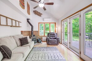 House (3 Bedrooms) | Interior - Alden Home w/ Fire Pit: Steps to Torch Lake! (Alden)