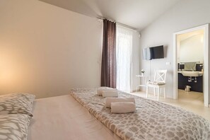 5 soveværelser, strygejern/strygebræt, Wi-Fi, sengetøj