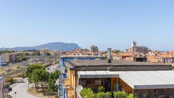 Haartrockner, Handtücher, Seife, Shampoo