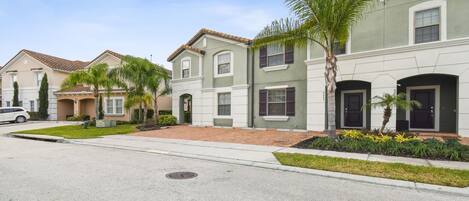 Townhome, 5 Bedrooms | Exterior