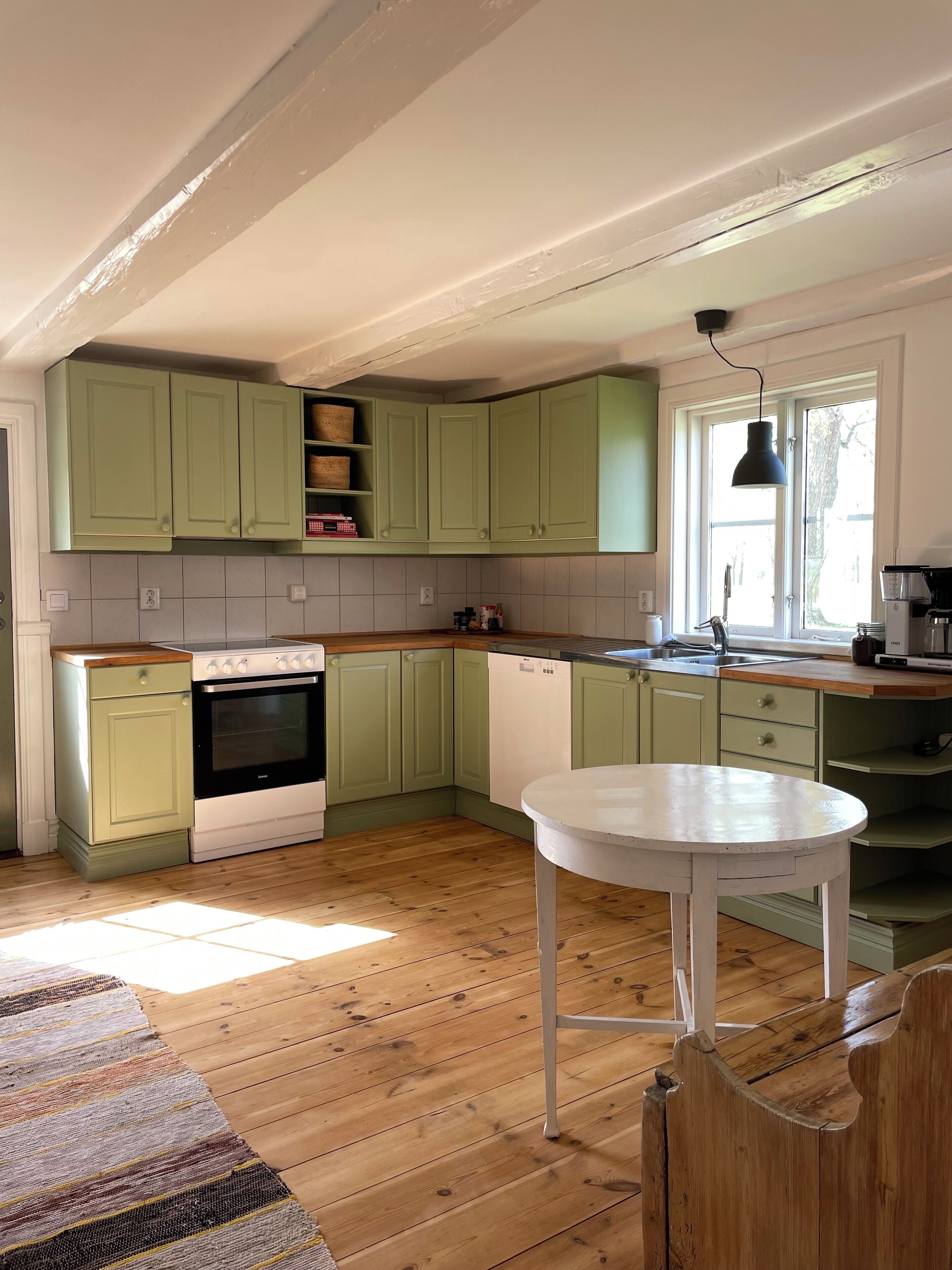 Refrigerador, horno, parrilla de estufa y lavavajillas 