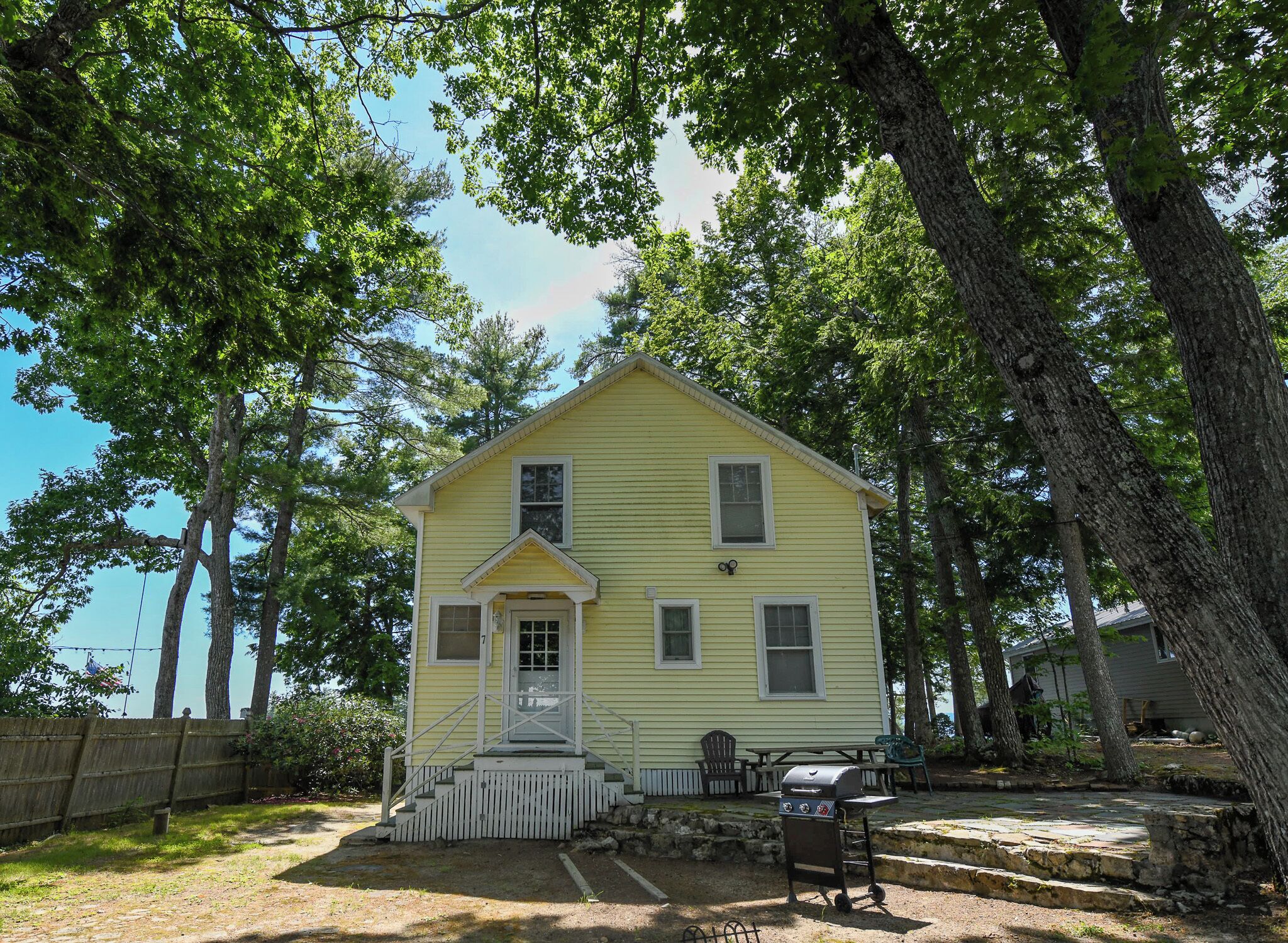 Traditional Maine Cottage on Sebago Lake