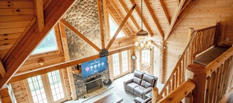 Rustic Log Retreat on Eleven Acres. Sleeps 24. Pond and close to Intel.