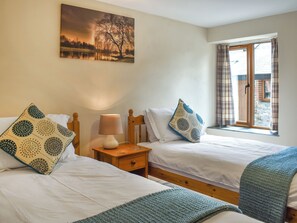 2 室のベッドルーム、WiFi (無料)、ベッドシーツ