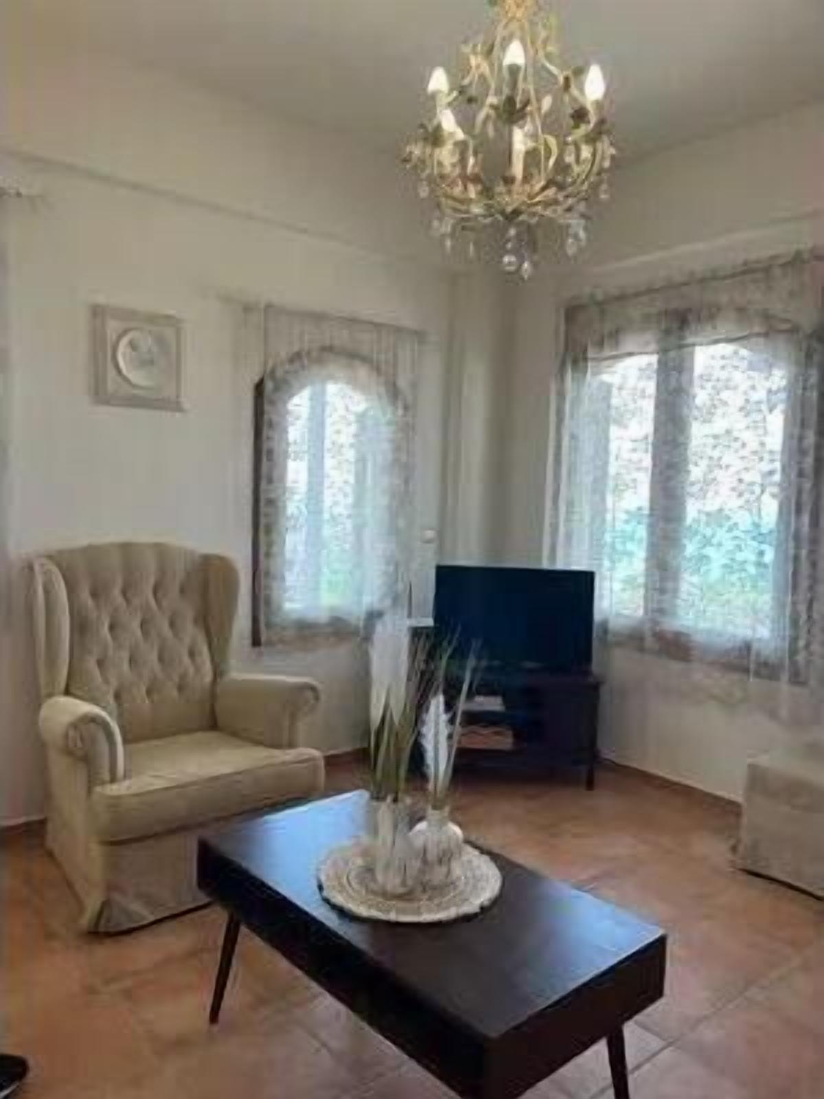 Tv, pejs, dvd-afspiller