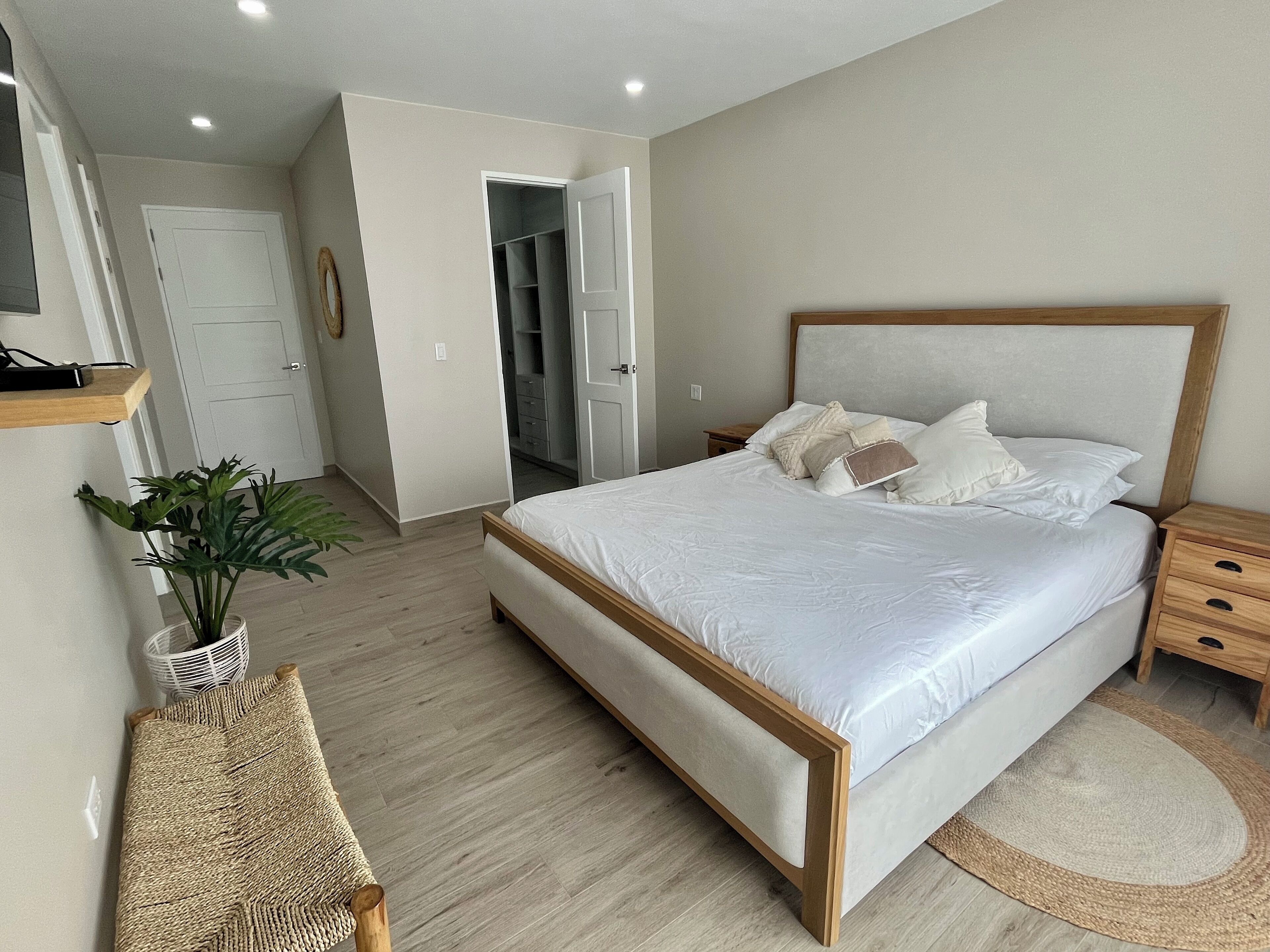 4 Schlafzimmer, Bügeleisen/Bügelbrett, WLAN, Bettwäsche