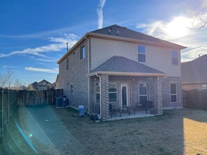 Exterior - Perfect For Families House with Cozy Fireplace (McKinney)