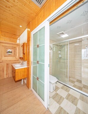 Bathroom - Longji Panorama Hotel (Guilin)