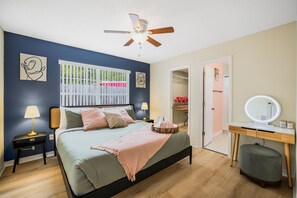 3 Schlafzimmer, Bügeleisen/Bügelbrett, WLAN, Bettwäsche