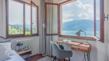 3 Schlafzimmer, BĂŒgeleisen/BĂŒgelbrett, kostenloses WLAN, BettwĂ€sche