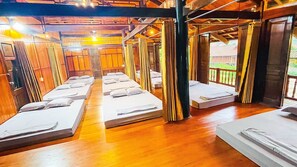 Dortoir Partagé Panoramique, vue jardin