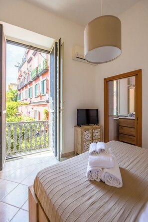 2 Schlafzimmer, Bügeleisen/Bügelbrett, kostenloses WLAN, Bettwäsche