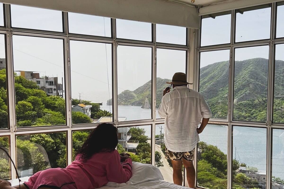 Superior Room, Sea View | Premium bedding, down duvets, minibar, in-room safe
