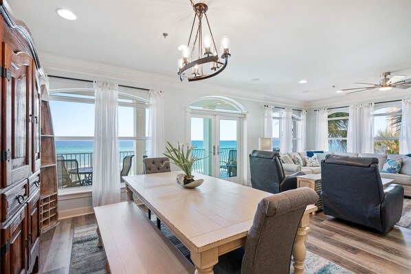 Interior - Incredible 4BD, 3BA, GULF-FRONT, LG. PATIO, POOL, GRILL, PRIVATE BEACH (Santa Rosa Beach)