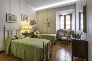 2 chambres, lit parapluie, Wi-Fi gratuit