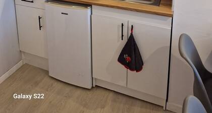 agrĂ©able studio pour curistes et vacanciers au cĆur des thermes parking privĂ©