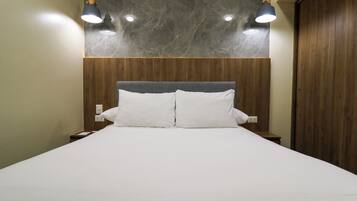 Apartamento (404) | 1 dormitorio y espacio para trabajar con un portátil
