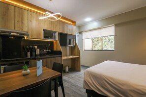 1 間臥室、筆電工作空間、熨斗/熨衣板、免費無線上網