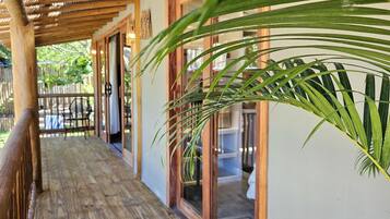 Quarto Maré Cheia | Iron/ironing board, free WiFi