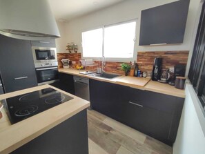 Private kitchen - Recent house on the Arcachon basin (Audenge)