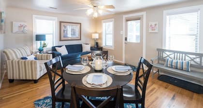 Humphreys Cottage
in Historic Downtown Flagstaff