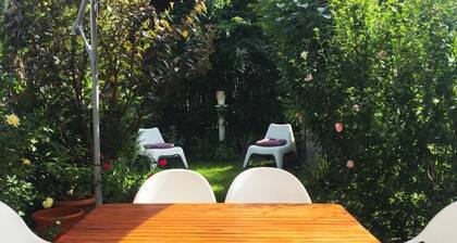 Townhouse w. Garden, terrace & balcony