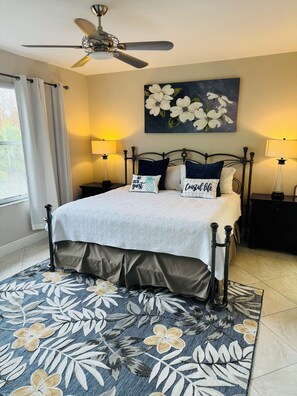 3 bedrooms, desk, iron/ironing board, free WiFi