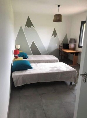 5 Schlafzimmer, Bügeleisen/Bügelbrett, WLAN, Bettwäsche
