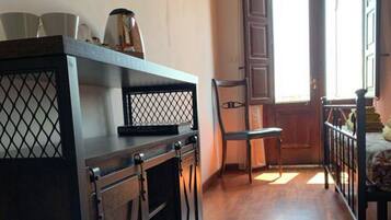 Romantisches Doppelzimmer, 1Â King-Bett, Klimaanlage, Buchtblick