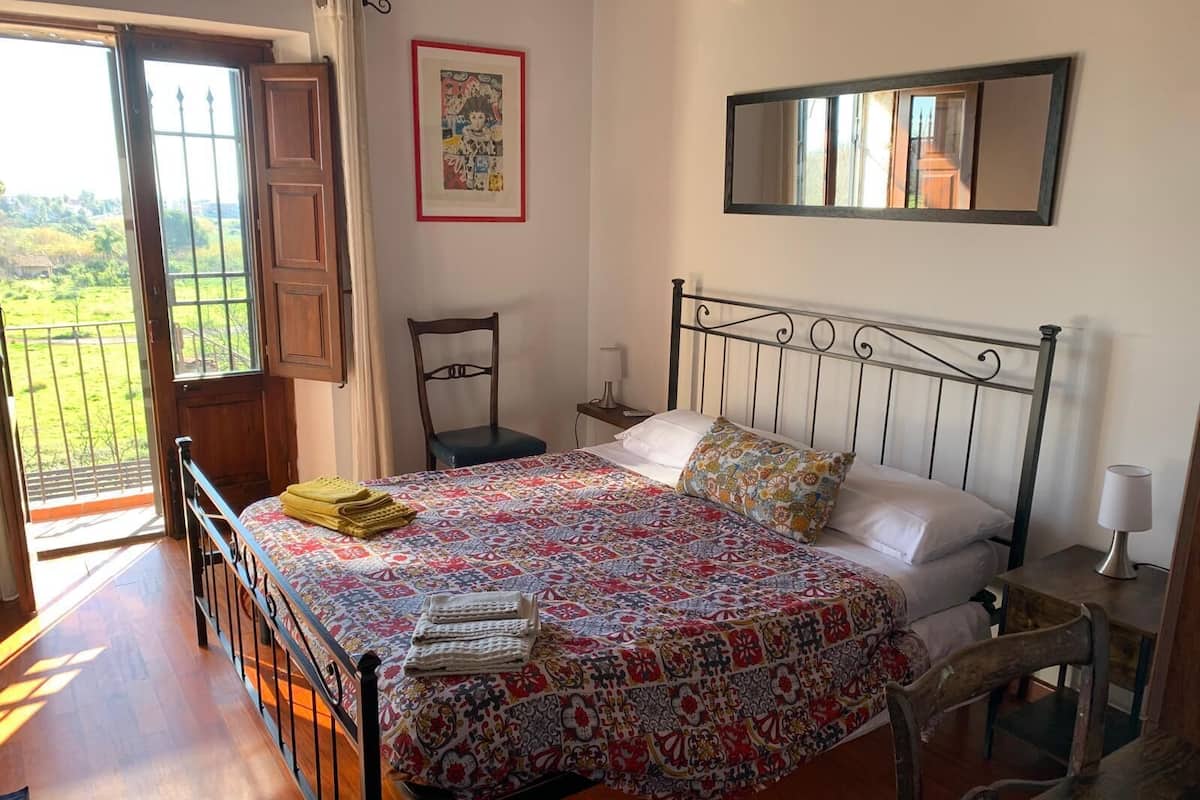 Quarto casal romântico, 1 cama King, ar-condicionado, vista para a baía | 1 quarto, roupas de cama de algodão egípcio, roupas de cama premium