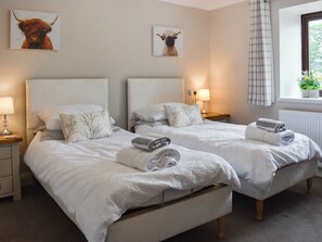 3 dormitorios, wifi gratis, ropa de cama y accesible en silla de ruedas